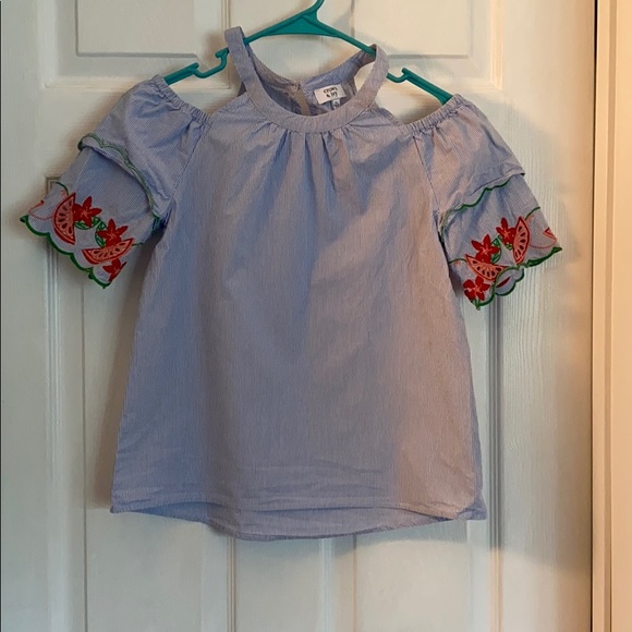 crown & ivy Other - Crown & Ivy off shoulder top